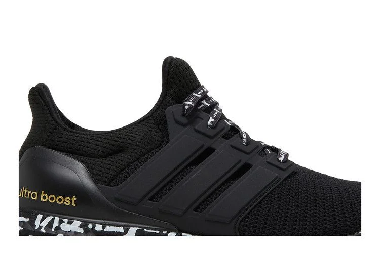 Krossovki-Mohamed-Salah-x-adidas-UltraBoost-DNA-2.0-Core-Black-1