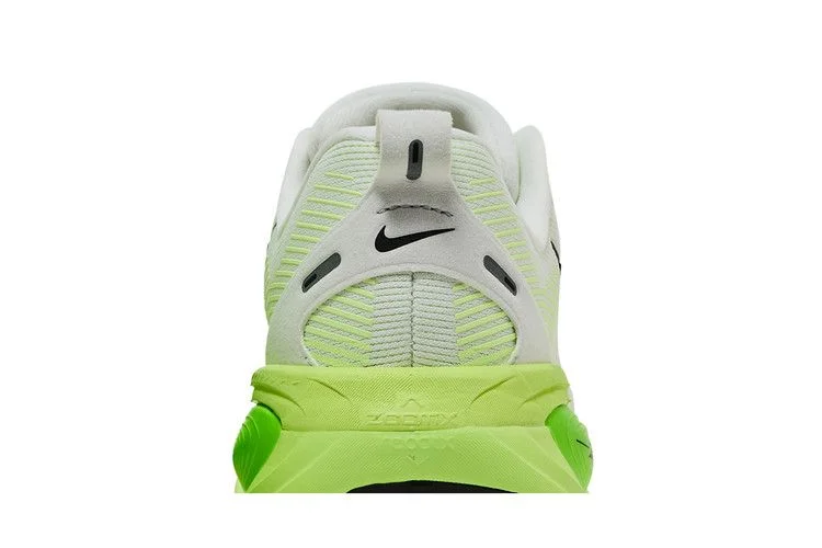 Кроссовки Nike Vomero 18 'Electric Green'