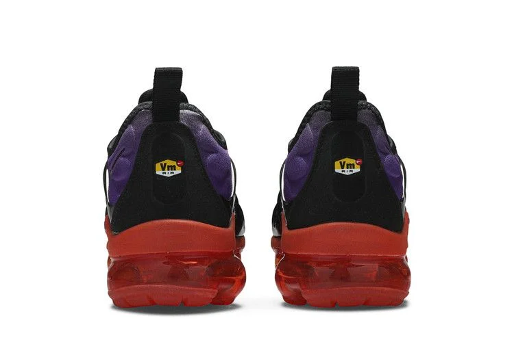 Кроссовки Nike Air VaporMax Plus 'Voltage Purple'