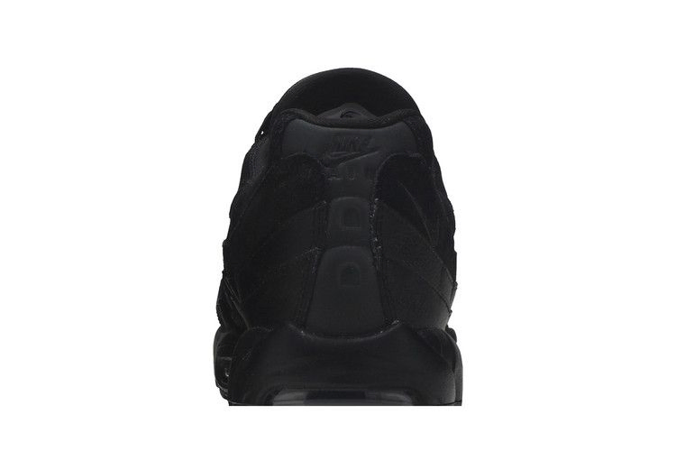 Кроссовки Nike Air Max 95 Essential 'Triple Black'