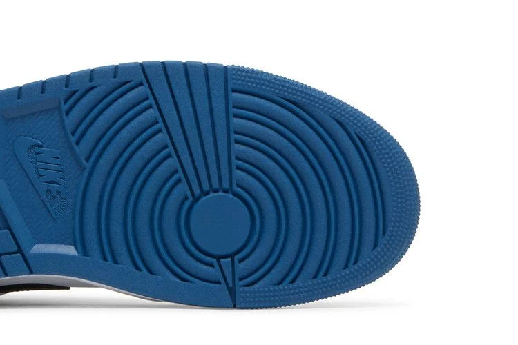 Кроссовки Air Jordan 1 Low SE 'True Blue'