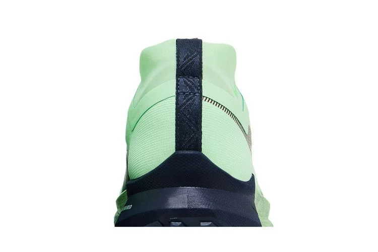 Krossovki-Nike-React-Pegasus-Trail-4-GORE-TEX-Vapor-Green-Dark-Team-Red-6