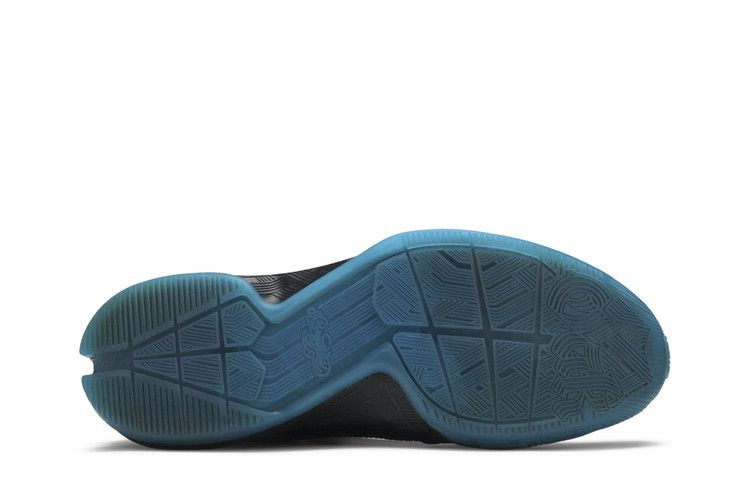 d-lillard-2-chinese-new-year-f37122_03