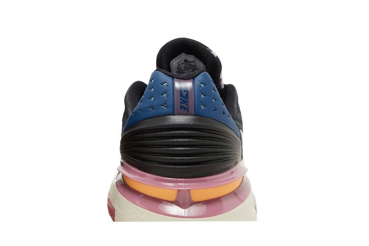 Кроссовки Nike Air Zoom GT Cut 2 EP 'Black Desert Berry'