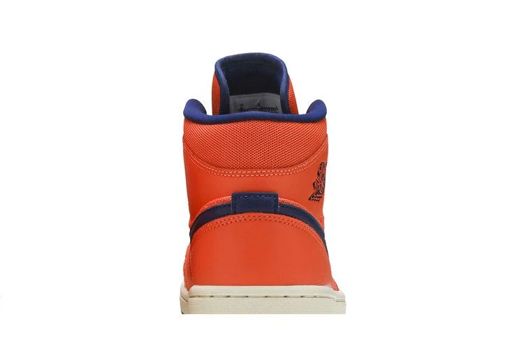 Кроссовки Wmns Air Jordan 1 Mid 'Turf Orange'
