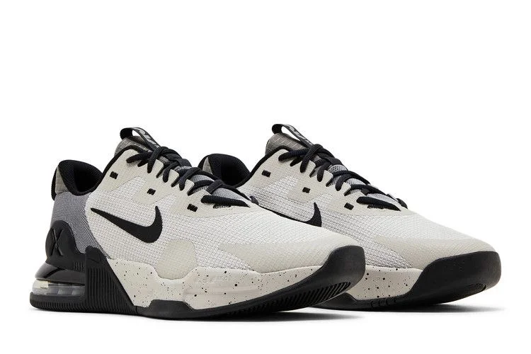 Krossovki-Nike-Air-Max-Alpha-Trainer-5-Light-Iron-Ore-Black-7