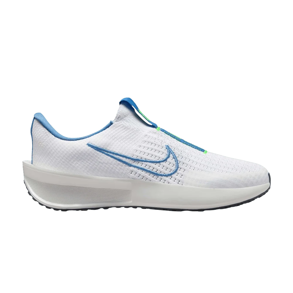 Кроссовки Nike Wmns Interact Run EasyOn 'White Blue Beyond'