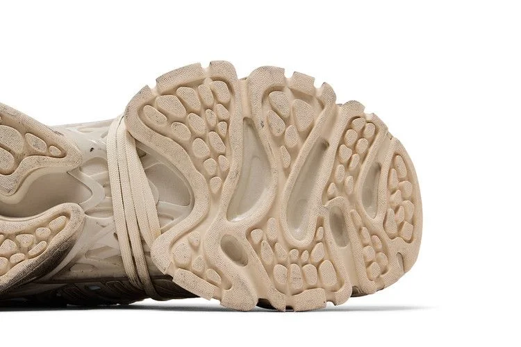 Krossovki-adidas-XLG-Runner-Deluxe-Alumina-Cream-4