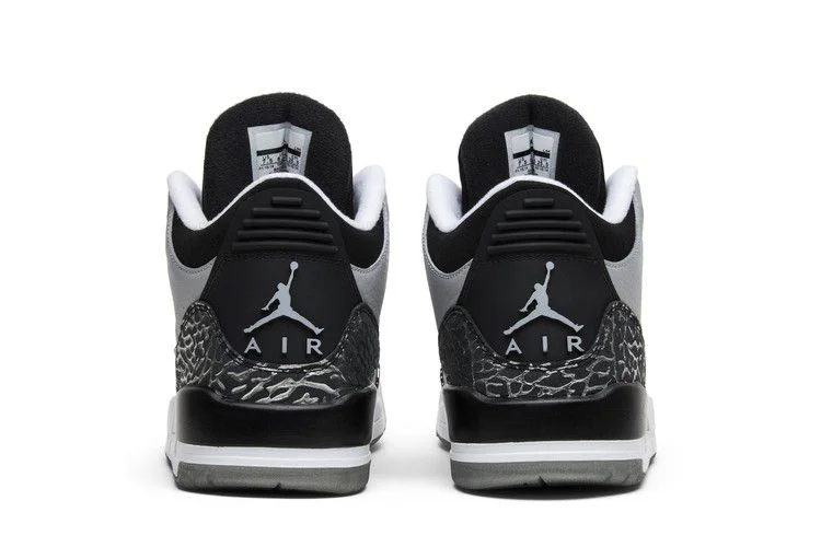 Krossovki-Air-Jordan-3-Retro-Wolf-Grey-5