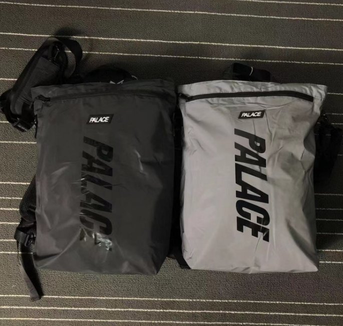Сумка 2020 Palace Black Reflective Bag