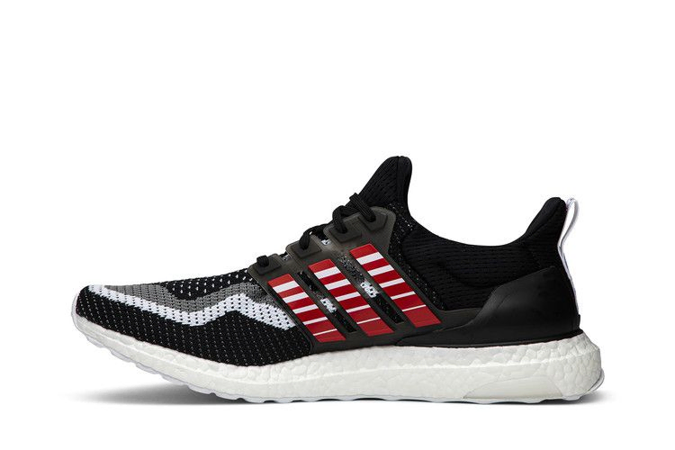 Кроссовки Adidas UltraBoost 2.0 'Stars and Stripes'