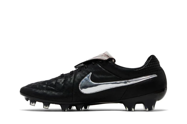 Krossovki-Nike-Tiempo-Legend-5-Premium-FG-Black-Chrome-2