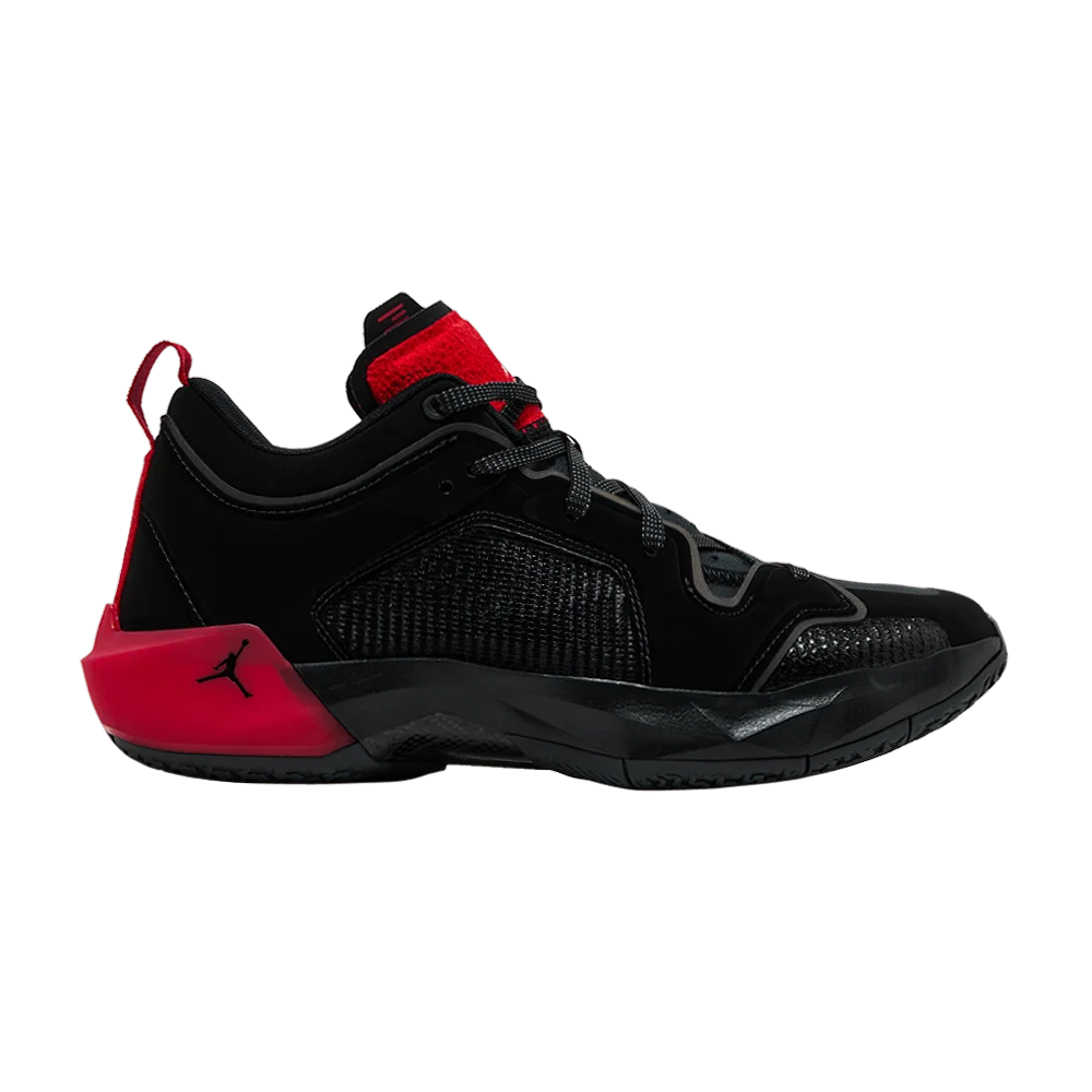 Кроссовки Air Jordan 37 Low 'Stunt'