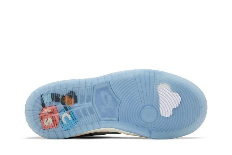 Krossovki-Crenshaw-Skate-Club-x-Nike-Dunk-Low-SB-PS-3