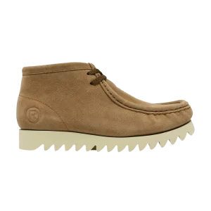 manhunt-1-brown-1j80191067-brw-300x300