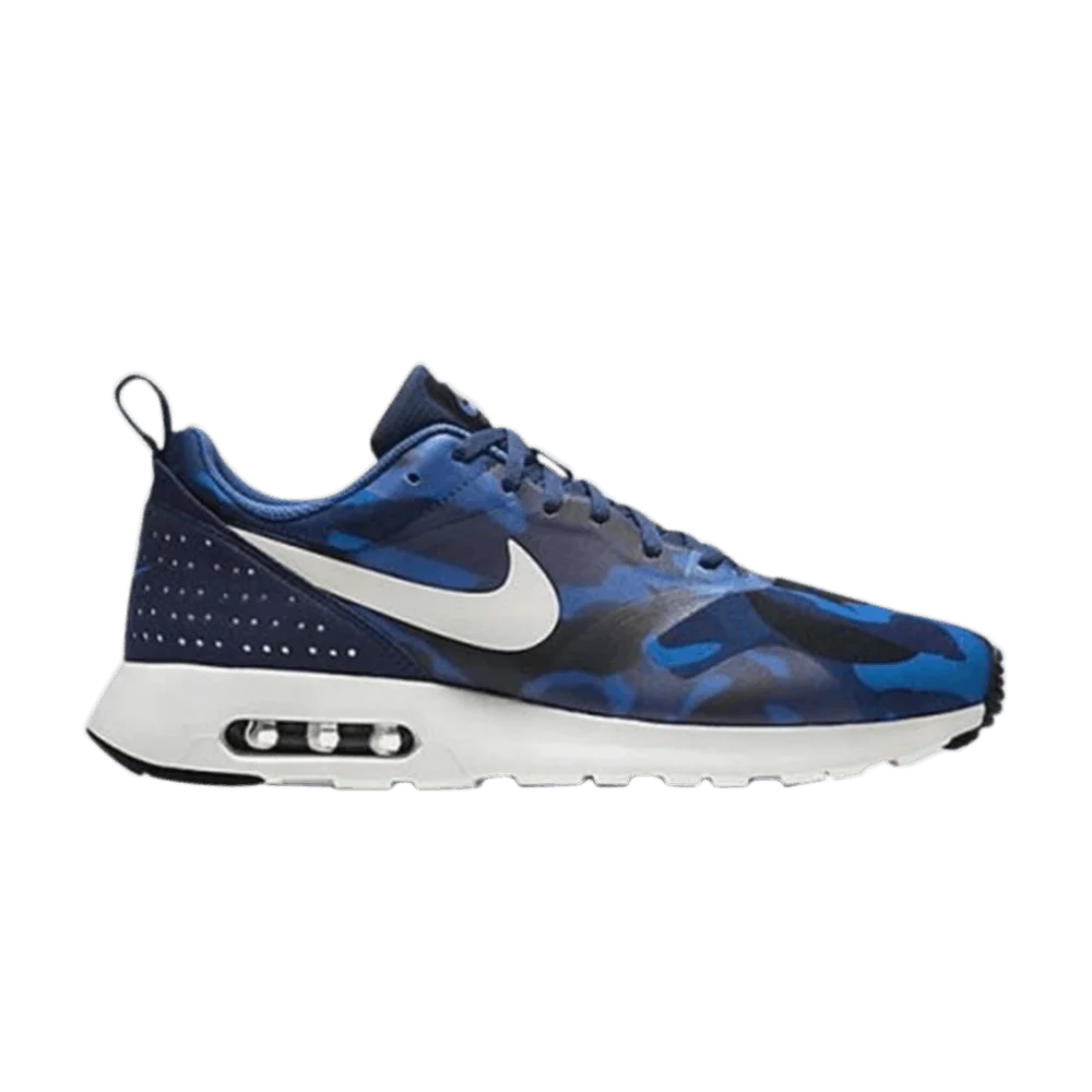 Krossovki-Nike-Air-Max-Tavas-SE