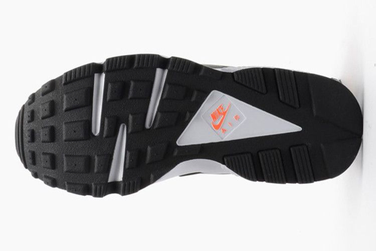 w-s-air-huarache-run-634835-084_04