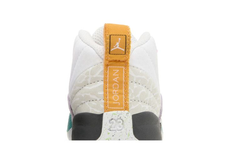 air-jordan-12-retro-td-white-vapor-green-850000-130_06