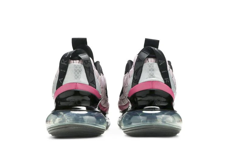 Кроссовки Nike Wmns MX-720-818 'Iced Lilac Cosmic Fuchsia'