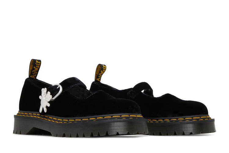 marc-jacobs-x-wmns-addina-heaven-black-31705001_07