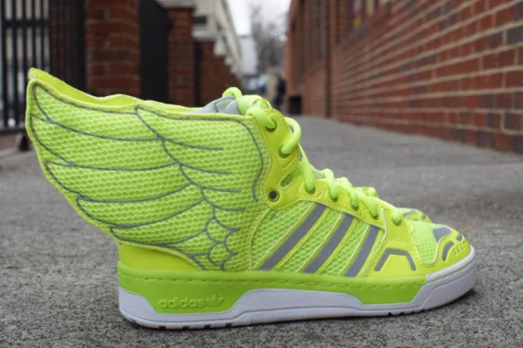 Krossovki-Jeremy-Scott-x-adidas-Wings-2.0-Neon-2
