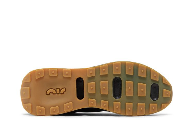 Кроссовки Nike Air Max Pre-Day 'Black Gum'