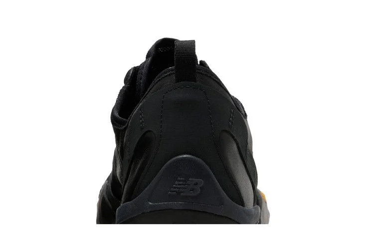 Krossovki-Issey-Miyake-x-New-Balance-MT10O-Black-5