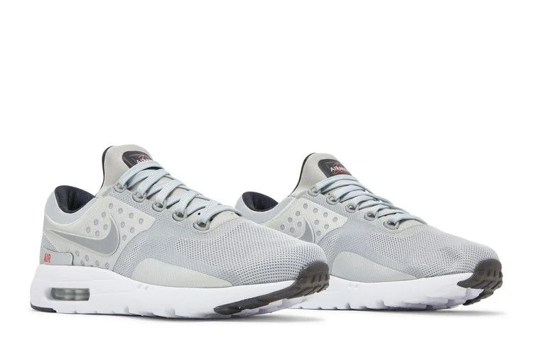 Krossovki-Nike-Air-Max-Zero-QS-Silver-Bullet-7