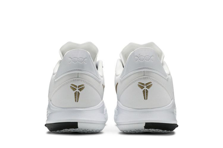 Кроссовки Nike Mamba Fury 'White Metallic Gold'