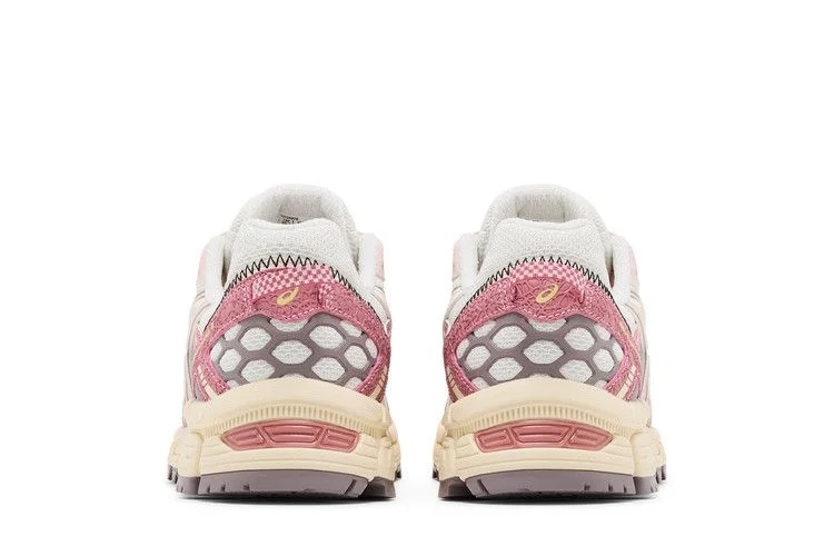 Кроссовки ASICS Wmns Gel Kahana 8 'White Pink'
