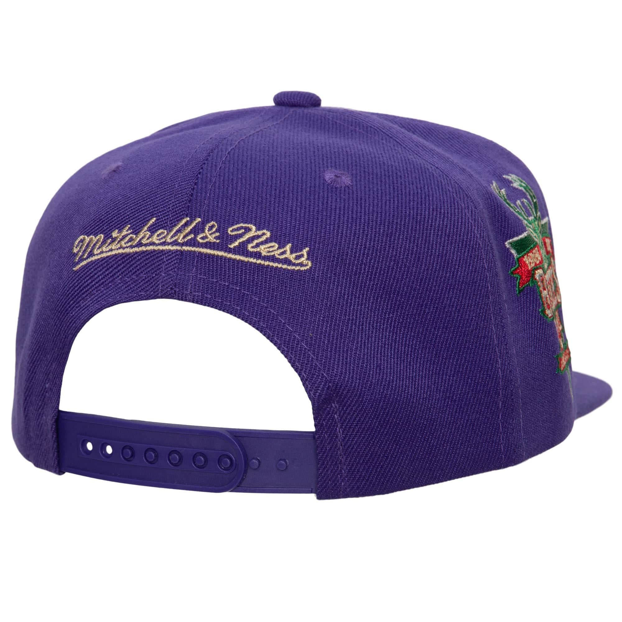 Бейсболка Mitchell & Ness With Love Snapback HWC Milwaukee Bucks Hat