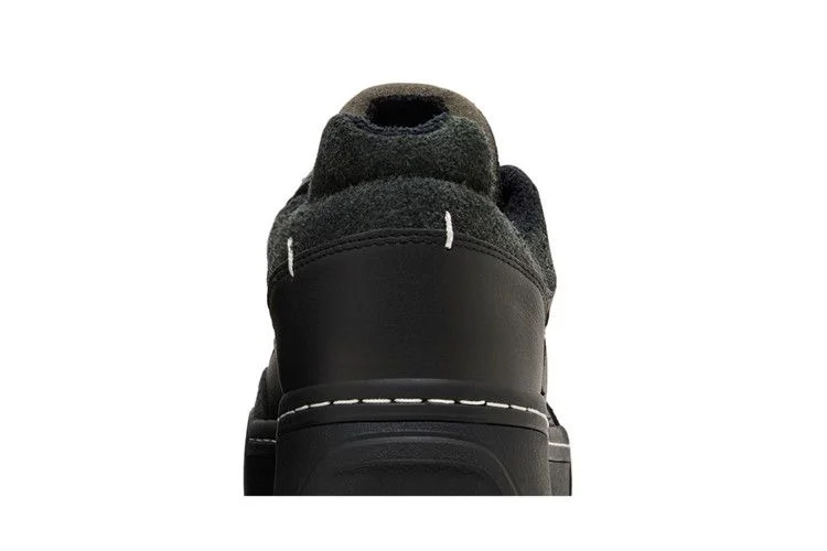Кроссовки Universal Monsters x Reebok Club C Megacourt 'The Bride of Frankenstein'