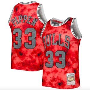 1997-98-Chicago-Bulls-33-Scottie-Pippen-Mitchell-Ness-Galaxy-Red-Jersey-1-300x300