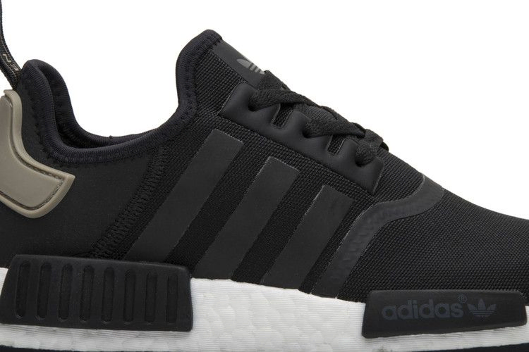 Кроссовки Adidas NMD_R1 'Cargo'