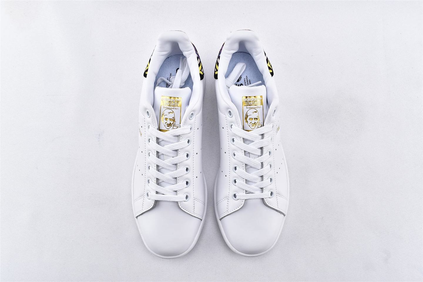 Кроссовки The FARM Company x adidas Wmns Stan Smith 'Passinho'