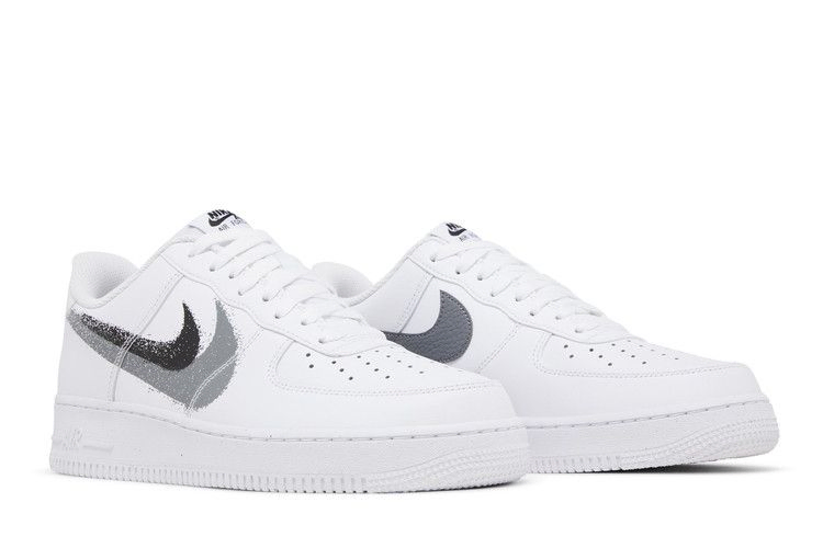 air-force-1-07-spray-paint-swoosh-fd0660-100_07