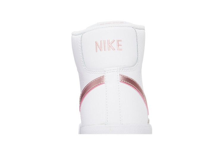 Кроссовки Nike Blazer Mid '77 GS 'White Pink Glaze'