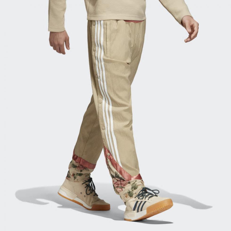 Спортивные штаны adidas x Eric Emanuel Pants Stone Khaki