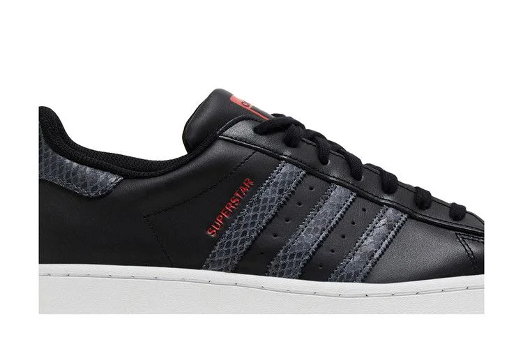 Кроссовки Adidas Wmns Superstar 'Black White Snakeskin'