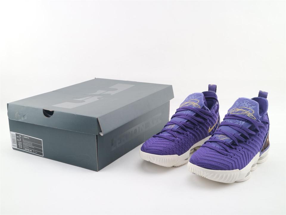Nike-LeBron-16-King-Court-Purple-8