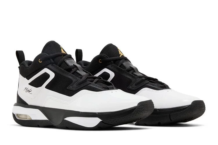 Krossovki-Air-Jordan-Stay-Loyal-3-Black-White-Gold-7