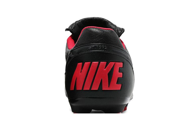 Кроссовки Nike Premier 2 FG 'Black Very Berry'