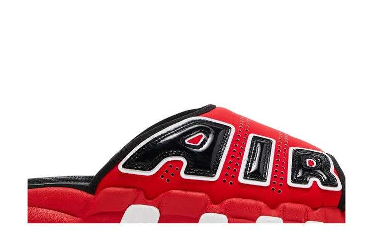Nike-Air-More-Uptempo-Slide-Bulls-1