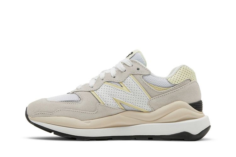Кроссовки New Balance Wmns 57/40 'Gold Aspen'
