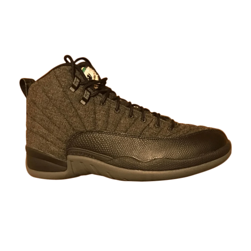 Krossovki-Air-Jordan-12-Retro-Wool-Oregon-Ducks-PE
