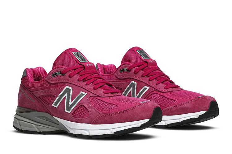 susan-g-komen-x-990v4-pink-ribbon-m990km4_07