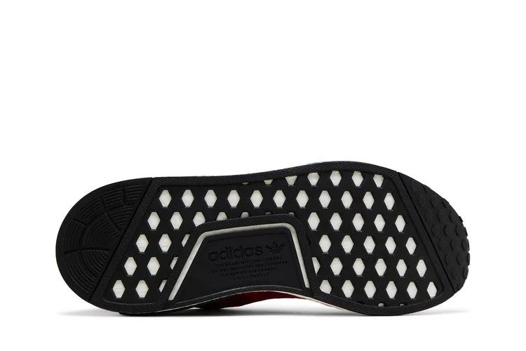 Krossovki-adidas-NMD_R1-Scarlet-Victory-Red-3