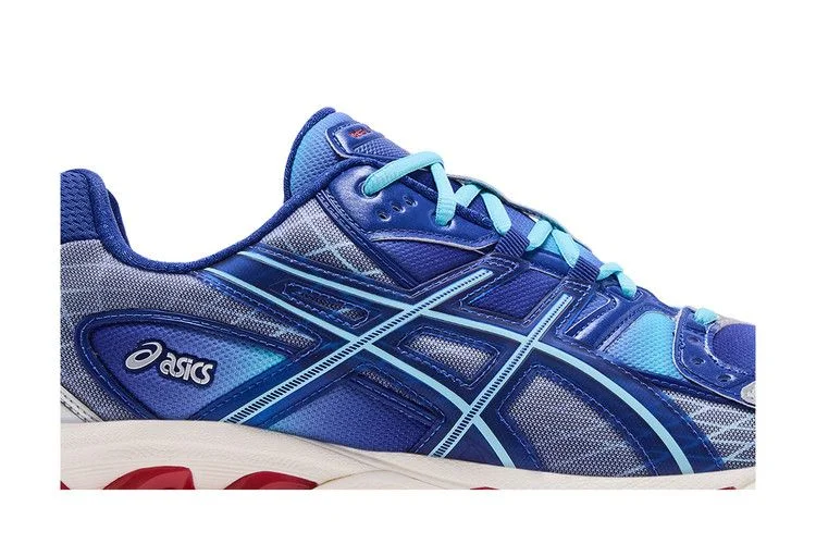 Кроссовки Marvel vs. Capcom x Kith x ASICS Gel Nimbus 10.1 'Double Box - Iron Man vs. Mega Man' With Comic Book