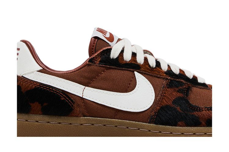 wmns-field-general-82-cinnamon-cow-print-im5768-200_01