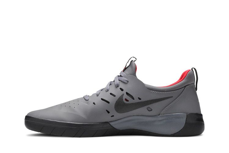 Кроссовки Nike Nyjah Free SB 'Dark Grey'